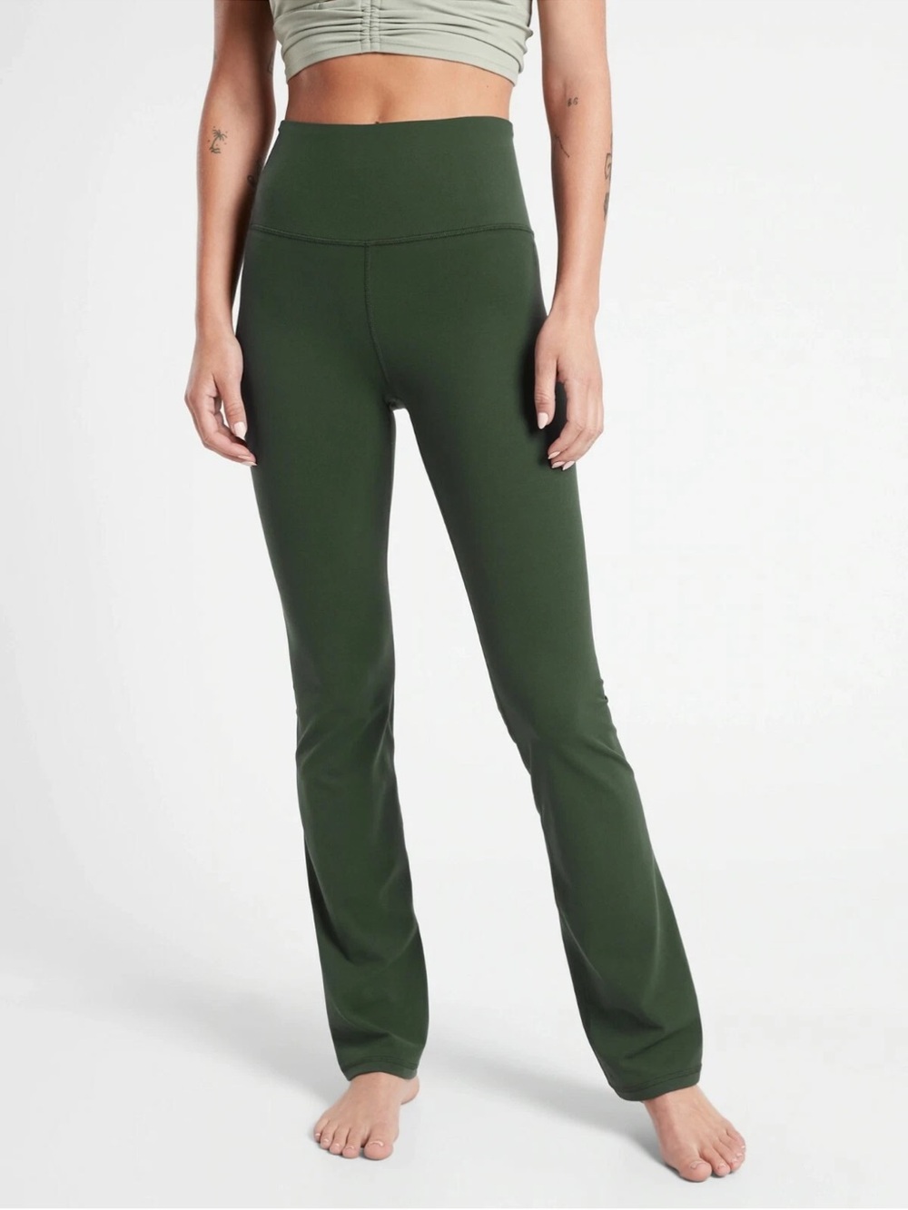 Athleta Elation Straight Leg Pant in Seaweed Green W2386 Sz XL